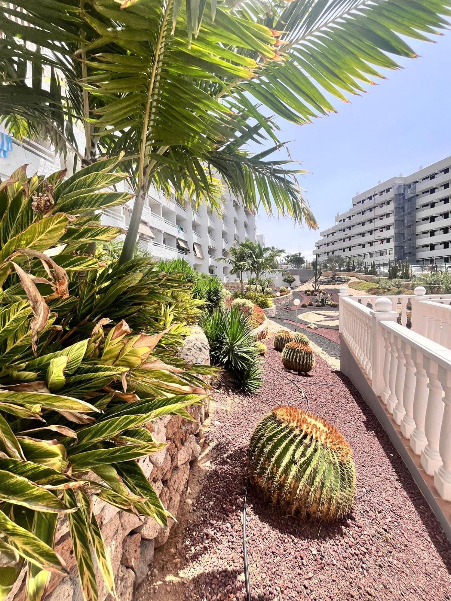 Beach House Apartment Адехе Екстериор снимка